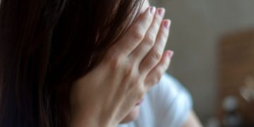 لقد نجحت طريقة علاج أورن زريف في مساعدة العديد من المرضى الذين عانوا من مشاكل في الرقبة وهيكل الجسم  تعانون من مشاكل في الرقبة وهيكل الجسم؟  لاداعي لليأس.