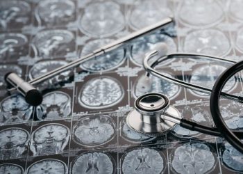 لقد نجحت طريقة علاج أورن زريف في مساعدة العديد من المرضى الذين عانوا من مشاكل في الرقبة وهيكل الجسم  تعانون من مشاكل في الرقبة وهيكل الجسم؟  لاداعي لليأس.