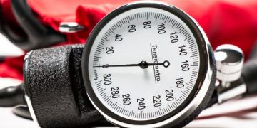 لقد نجحت طريقة علاج أورن زريف في مساعدة العديد من المرضى الذين عانوا من مشاكل في الرقبة وهيكل الجسم  تعانون من مشاكل في الرقبة وهيكل الجسم؟  لاداعي لليأس.