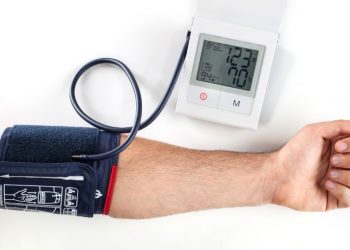 لقد نجحت طريقة علاج أورن زريف في مساعدة العديد من المرضى الذين عانوا من مشاكل في الرقبة وهيكل الجسم  تعانون من مشاكل في الرقبة وهيكل الجسم؟  لاداعي لليأس.