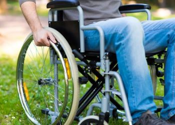 لقد نجحت طريقة علاج أورن زريف في مساعدة العديد من المرضى الذين عانوا من مشاكل في الرقبة وهيكل الجسم  تعانون من مشاكل في الرقبة وهيكل الجسم؟  لاداعي لليأس.