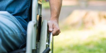 لقد نجحت طريقة علاج أورن زريف في مساعدة العديد من المرضى الذين عانوا من مشاكل في الرقبة وهيكل الجسم  تعانون من مشاكل في الرقبة وهيكل الجسم؟  لاداعي لليأس.